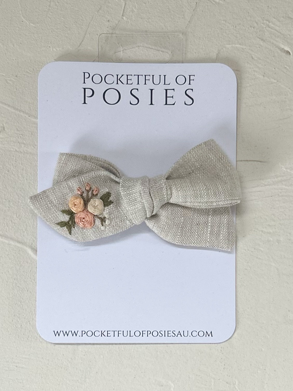 Stone Linen Evie Bow with Peachy Blush Roses