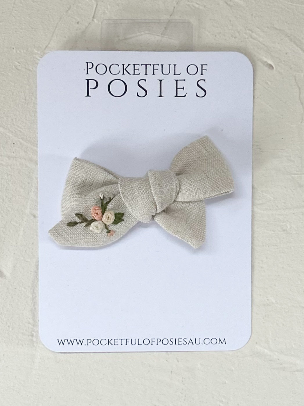 Stone Linen Mini Evie Bow with pink and white roses