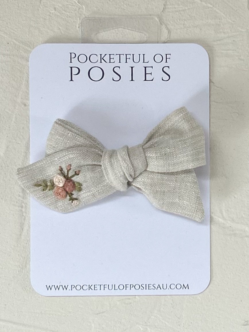 Stone Linen Evie Bow with Earthy Roses